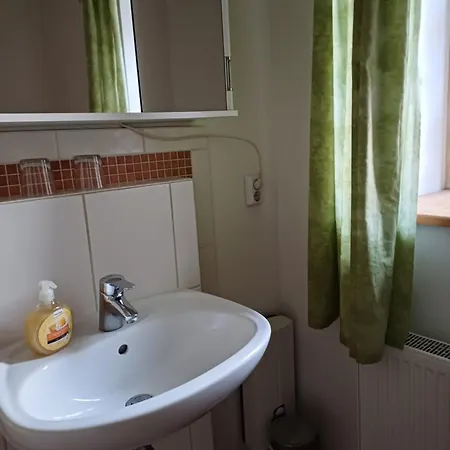 Hayna Zi. 1 Und Zi. 2 Homestay Schkeuditz